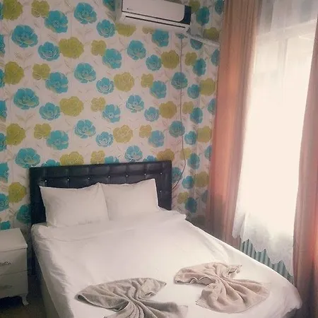 Hostal Castle