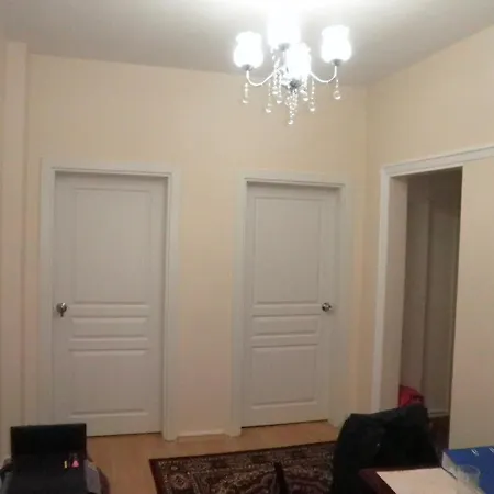 Hostal Castle *