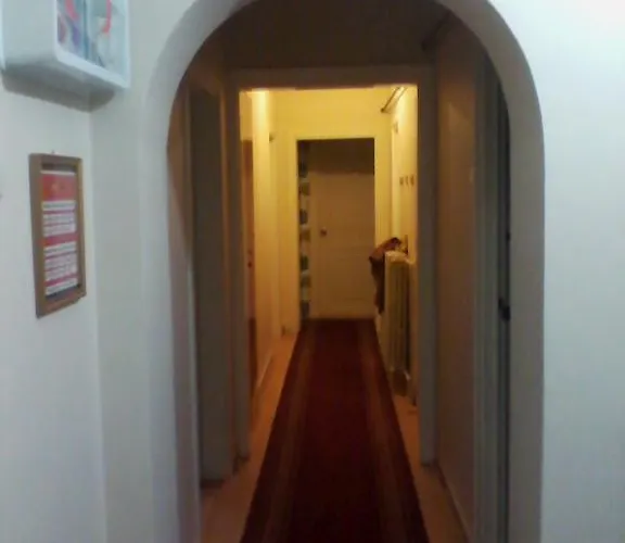 Castle Хостел *