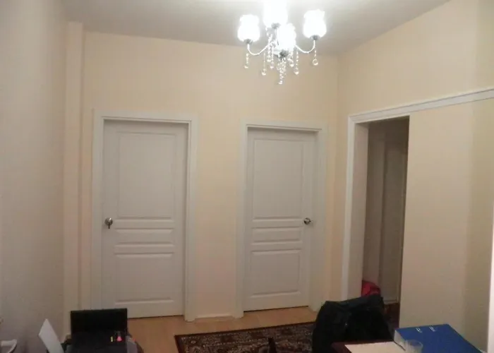 Хостел Castle *