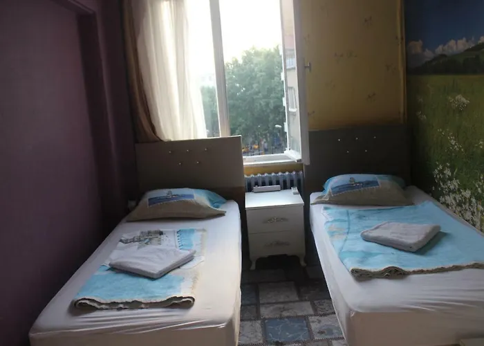 Хостел Castle *