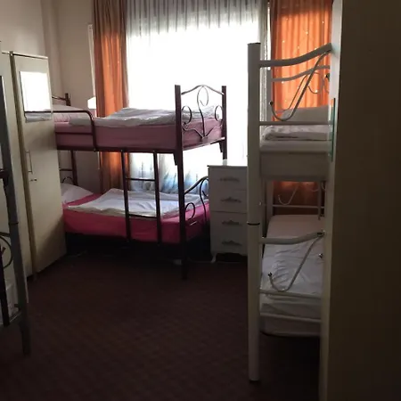 Castle Hostel *